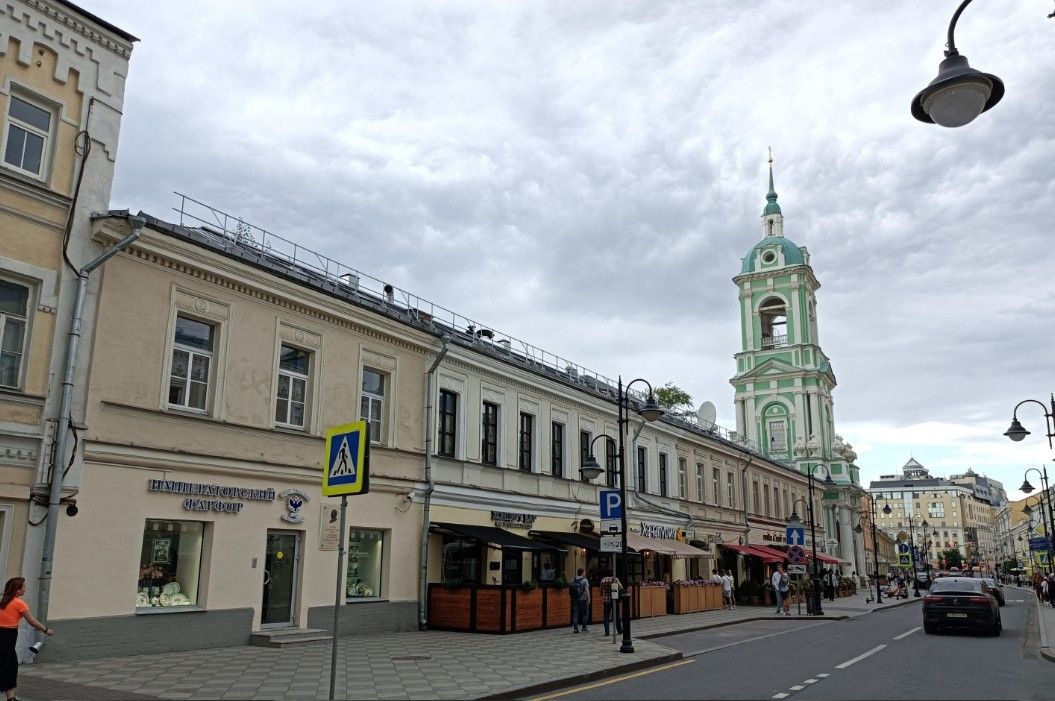 фасад дома, здание по адресу г Москва, ул Пятницкая, д 6/1 стр 1